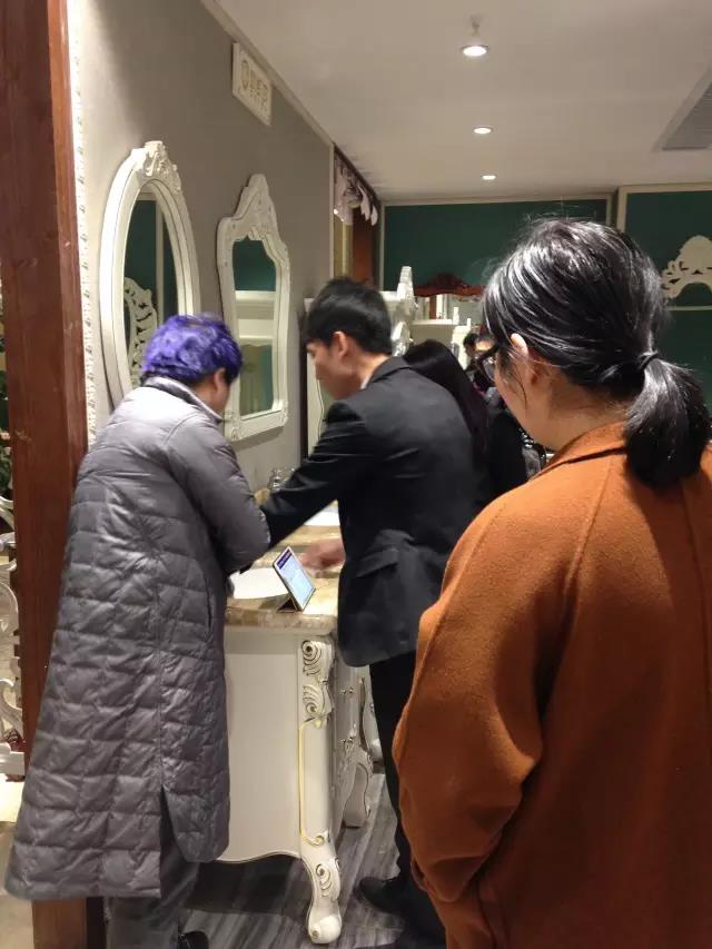 ԡ�ҹ�ʮ��Ʒ��