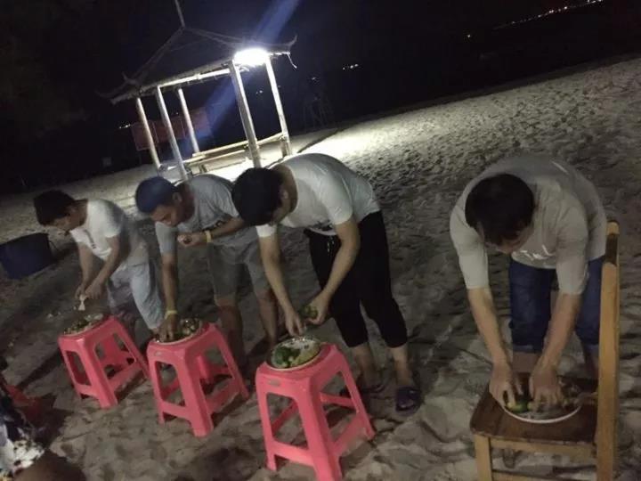 �W�Pɯԡ�ҹ�ʮ��Ʒ��