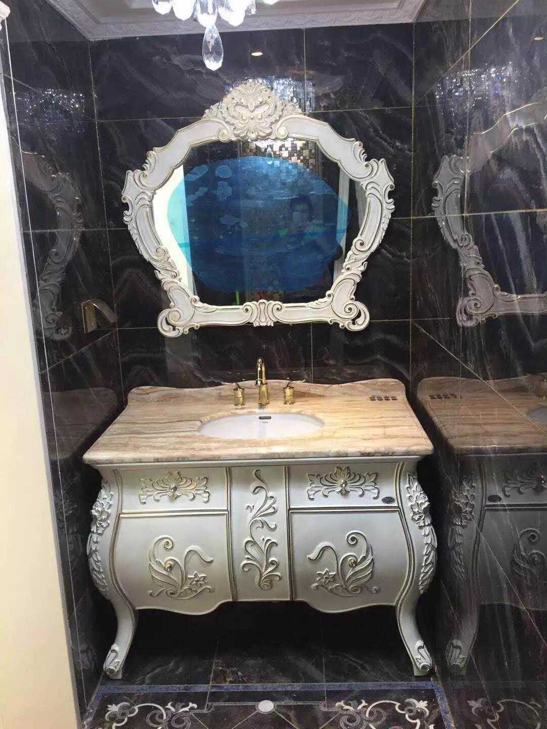 ԡ�ҹ�ʮ��Ʒ��